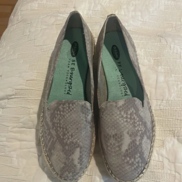 Dr. Scholl’s Foam Technology “Be Energized “ without box size 6.5 - Picture 2 of 4